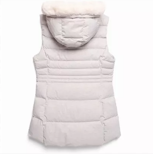 Жилетка женская Marmot с капюшоном 