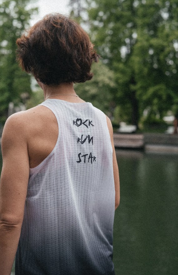 Майка женская IN RUN WE TRUST Gradient