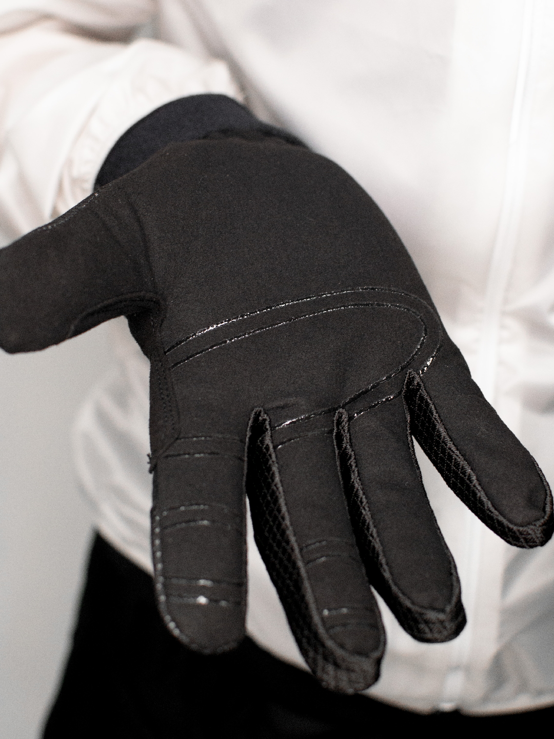 Перчатки NONAME 01071106  PURSUIT GLOVES 24, р-р 8, черн.,гоночн